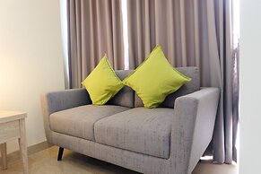 Best Price Studio Menteng Park Apartment