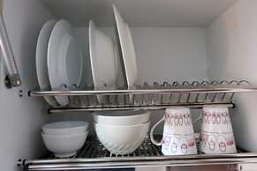 Best Price Studio Menteng Park Apartment