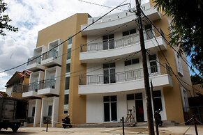 Studio Guesthouse Way Seputih Luxury Residence