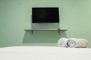 Studio Guesthouse Way Seputih Luxury near Central Park