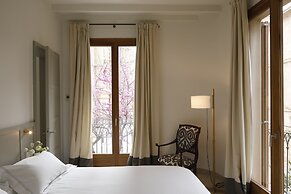Vila Damunt Suites