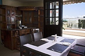 Island Paradise Apartment