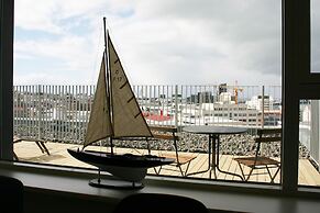 Nest Apartment Sparrow