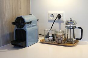 Nest Apartment Sparrow