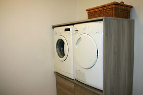 Nest Apartment Sparrow