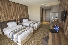 Shimall Deluxe Hotel