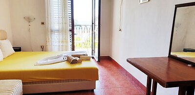 Prag Apartments & Rooms