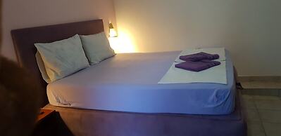 Prag Apartments & Rooms