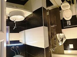 Prag Apartments & Rooms