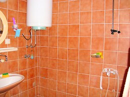 Prag Apartments & Rooms