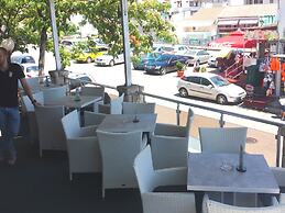 Prag Apartments & Rooms