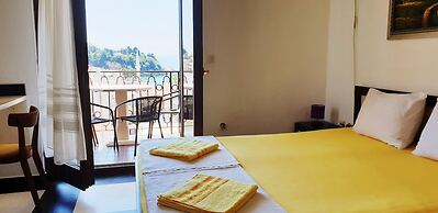 Prag Apartments & Rooms