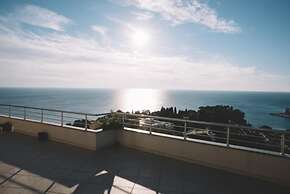 Panorama Apartments & Rooms