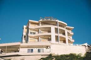 Panorama Apartments & Rooms