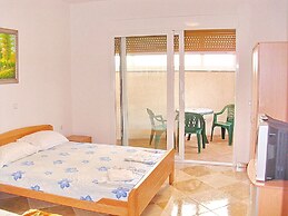 Panorama Apartments & Rooms