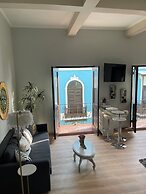 Casa Of Essence