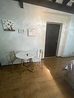Casa Of Essence