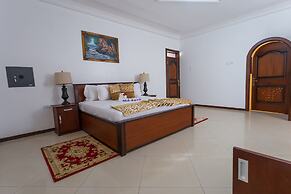 Royal Elmount Hotel