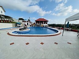 Royal Elmount Hotel