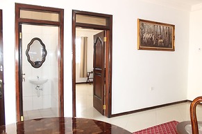 Royal Elmount Hotel