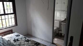 Casa com 4 Suítes e Piscina em Búzios