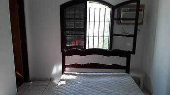 Casa com 4 Suítes e Piscina em Búzios