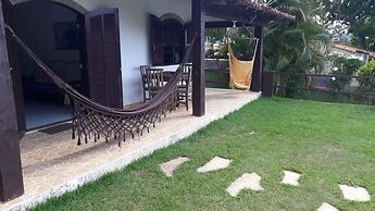 Casa com 4 Suítes e Piscina em Búzios