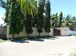 Nyali Parkside Resort