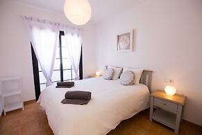 Surfers Retreat - Hostel - Adults Only