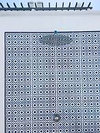 Surfers Retreat - Hostel - Adults Only