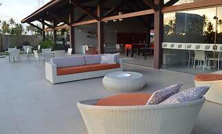 Oka Beach Residence Flat de Luxo Térreo