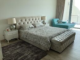 Durrat Al Bahrain Luxury Villa