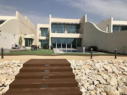 Durrat Al Bahrain Luxury Villa