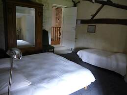 Aux Chambres des Bujours