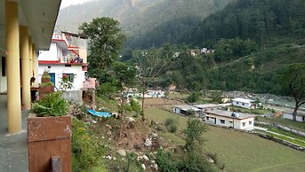 The Devdwar Yoga Resort