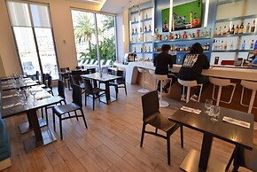 Amazing Ocean & Intracoastal View 1 Bedroom Unit @ The Beachwalk