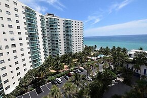 Beautiful 2 Bedroom + 2 Baths On The Ocean At Sian