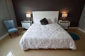 Beautiful 2 Bedroom + 2 Baths On The Ocean At Sian