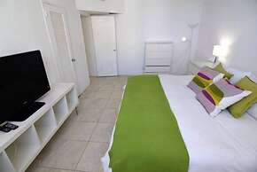 Incredible 2 Bed 2 Bath On The Beach @Tides