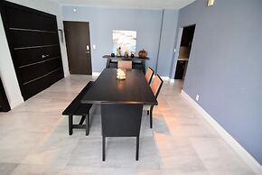 Spectacular Ocean View -  2 Beds + 2 Baths On The Beach