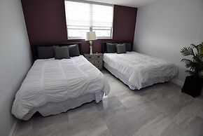 Spectacular Ocean View -  2 Beds + 2 Baths On The Beach