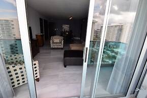 Spectacular Ocean View -  2 Beds + 2 Baths On The Beach