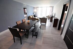 Spectacular Ocean View -  2 Beds + 2 Baths On The Beach