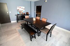 Spectacular Ocean View -  2 Beds + 2 Baths On The Beach