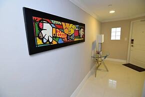 Spectacular Bay View 2 Bed 2 Bath @ Golden Bay Sunny Isles Beach