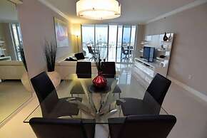 Spectacular Bay View 2 Bed 2 Bath @ Golden Bay Sunny Isles Beach