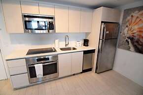 2 Bedroom Unit Across From Ocean @ Beachwalk Resort