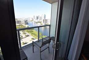 2 Bedroom Unit Across From Ocean @ Beachwalk Resort