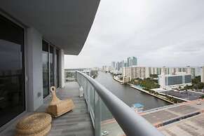 Ocean View 3 Bed 3 Bath Across The Beach @ Beachwalk