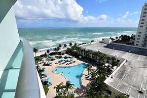 Spectacular 1 Bed 1 Bath @ Tides